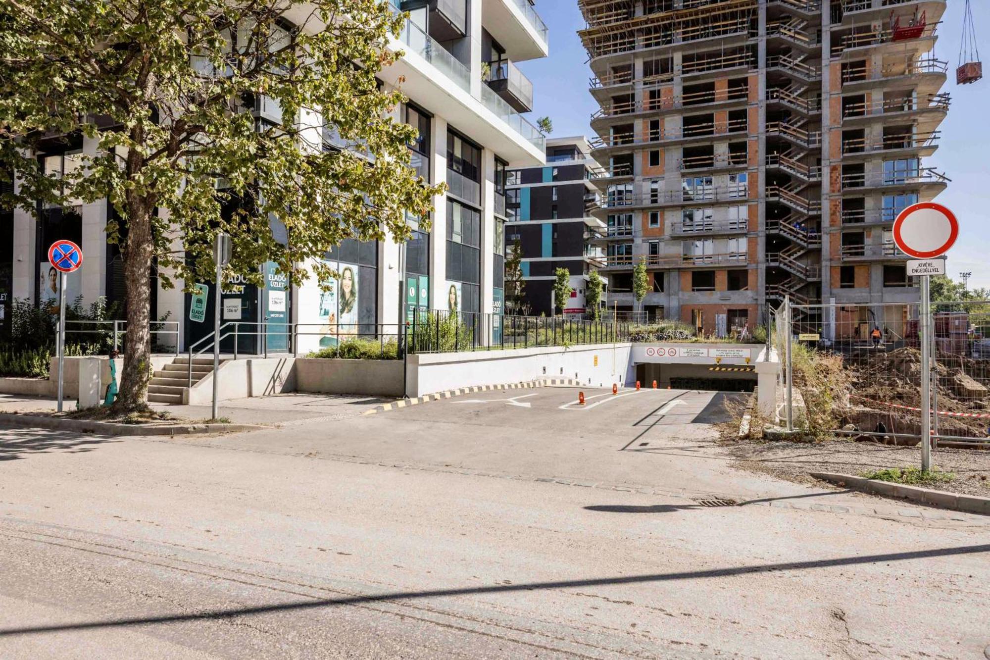 Modern Riverfront Apartment With Free Parking Budapest Ngoại thất bức ảnh
